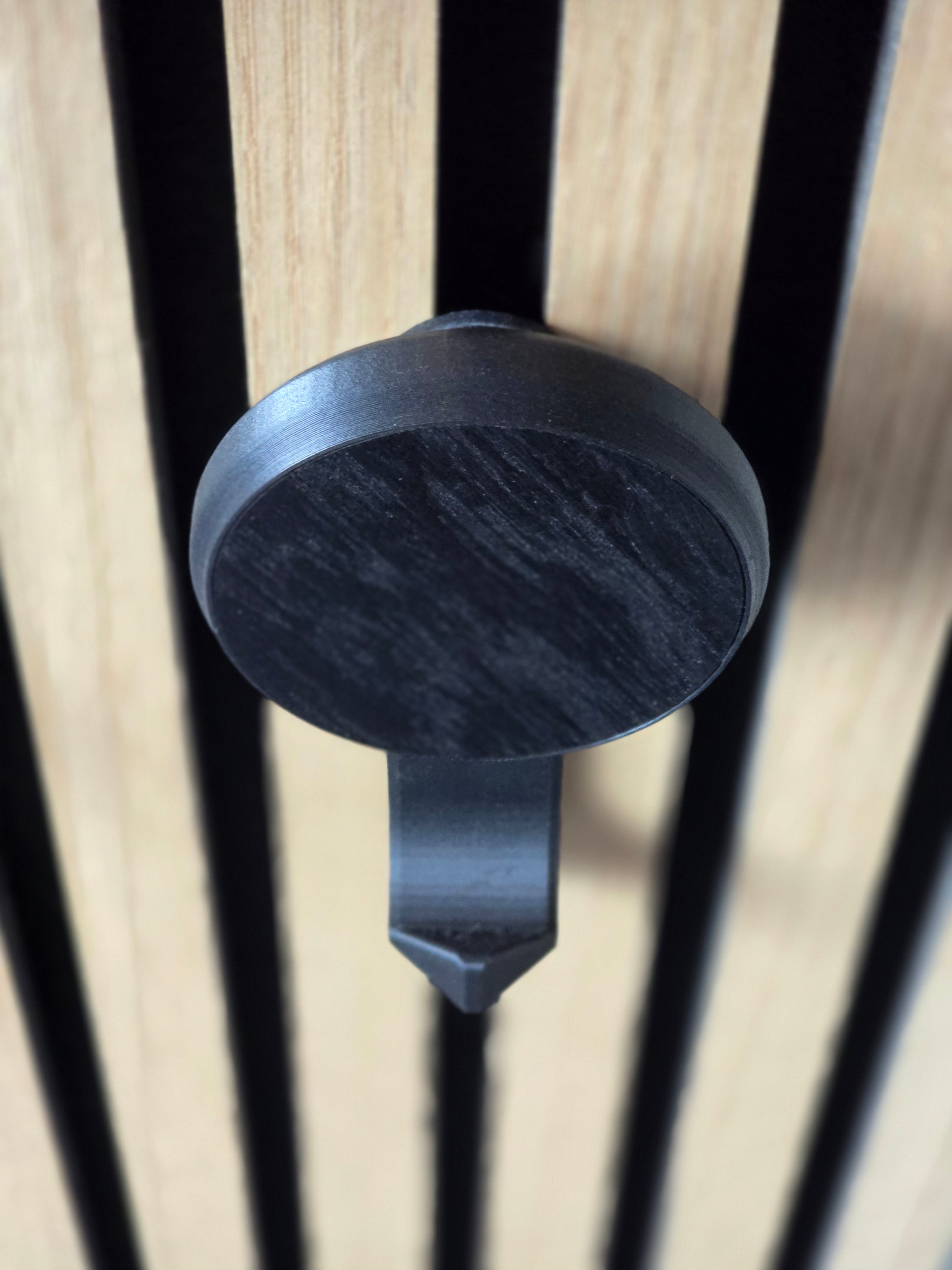 Round Hook/Hanger Oak Wood Veneer for Acoustic Panels - Installation Type: Wall Clip