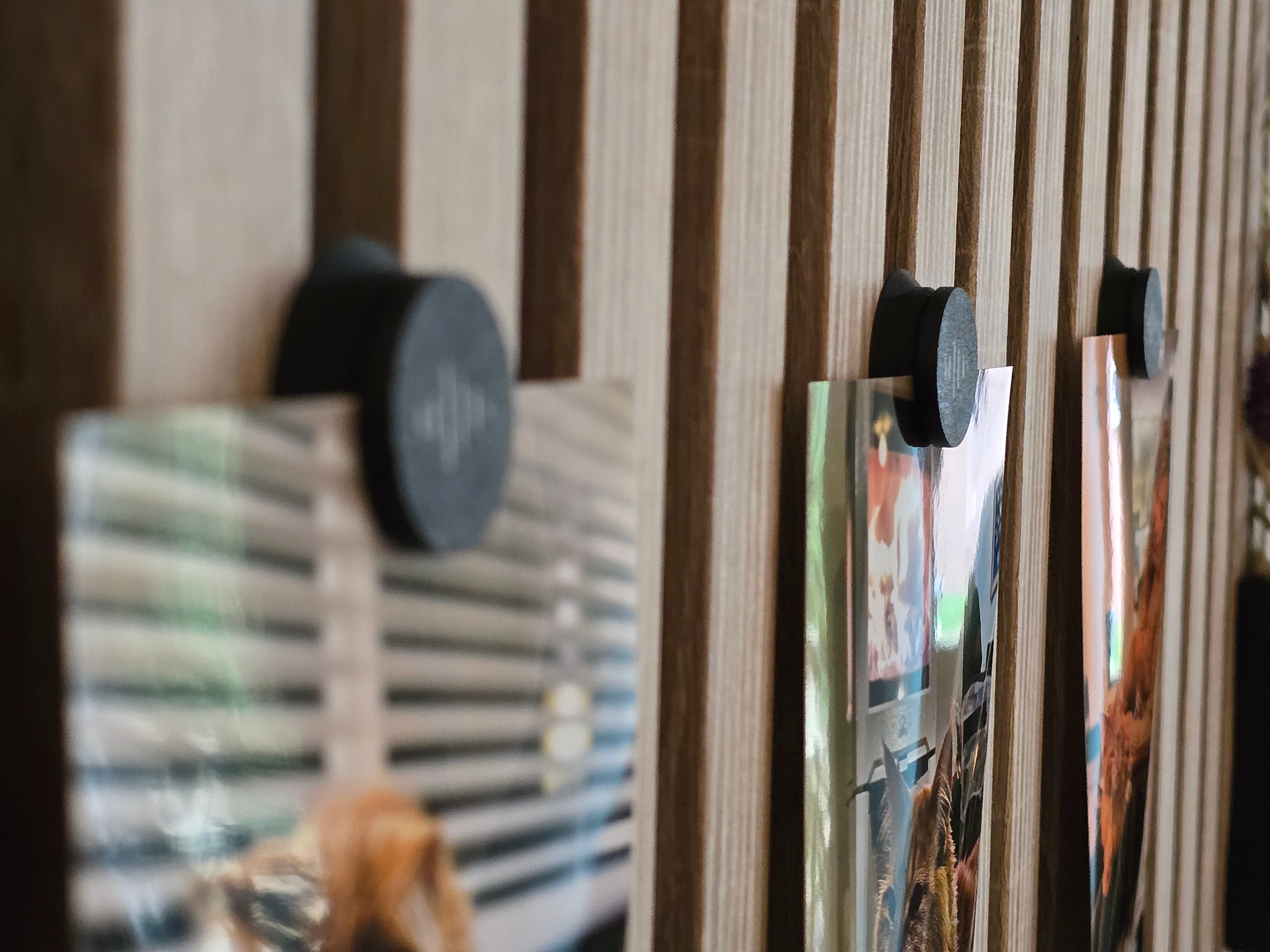 Magnet Clips - 4 Pack - Installation: Wall Clip