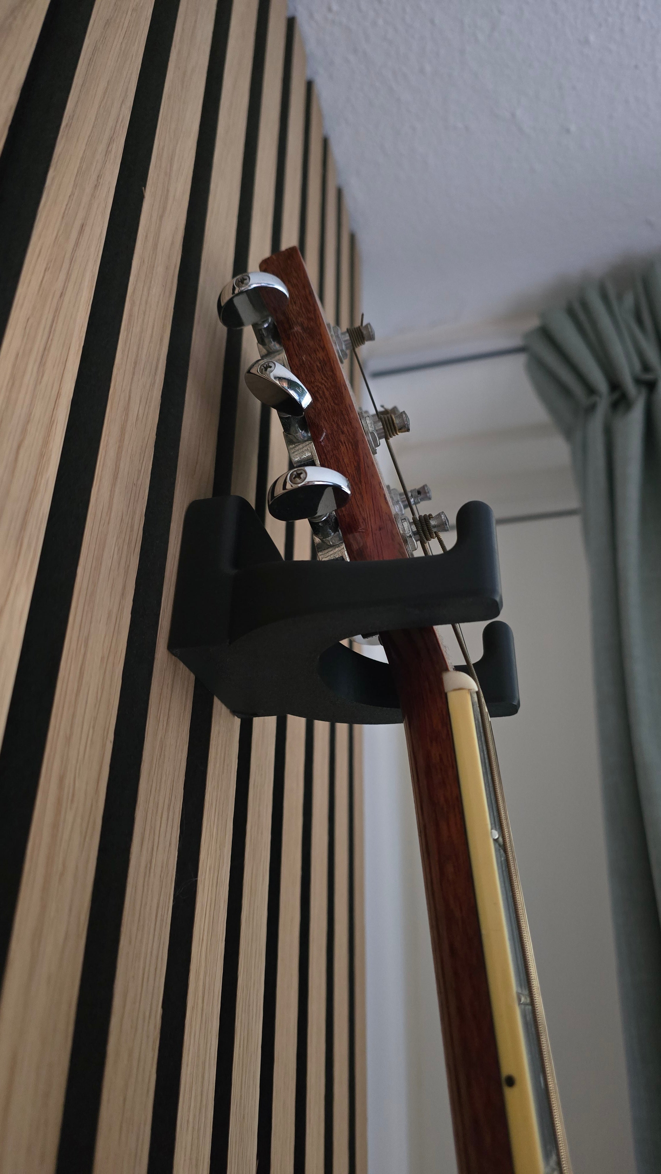 Guitar Hanger for Acoustic Panels - Installation Type: Wallclip