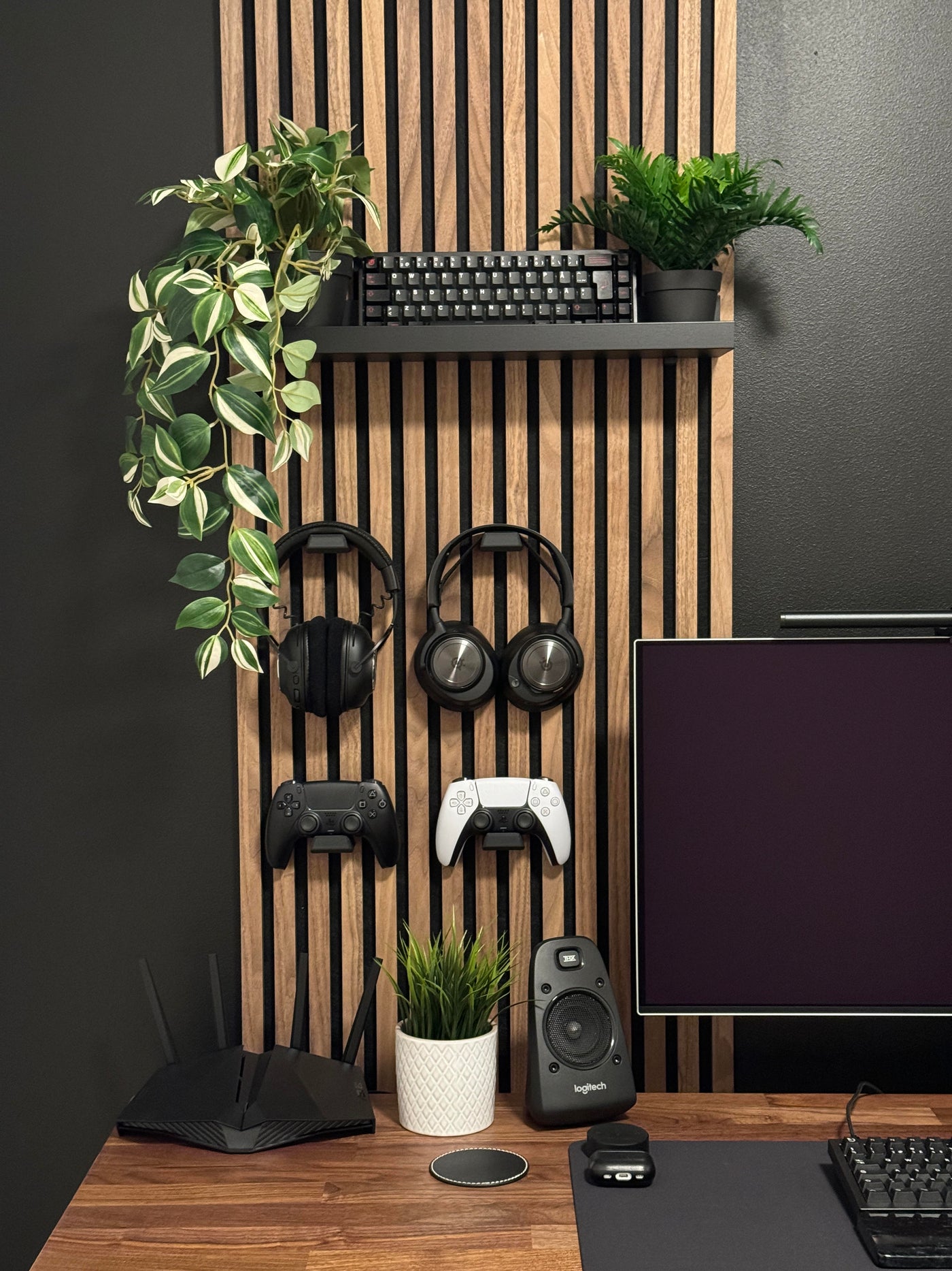 Headset and Controller mount for Acoustic Panels - Installation Type: